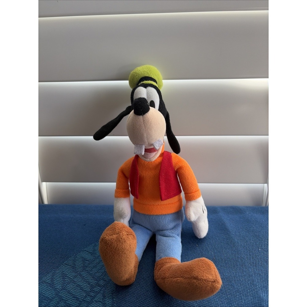 Disney Mickey Mouse Clubhouse Goofy 11" Tall Stuffed Animal Plush Doll No Tag